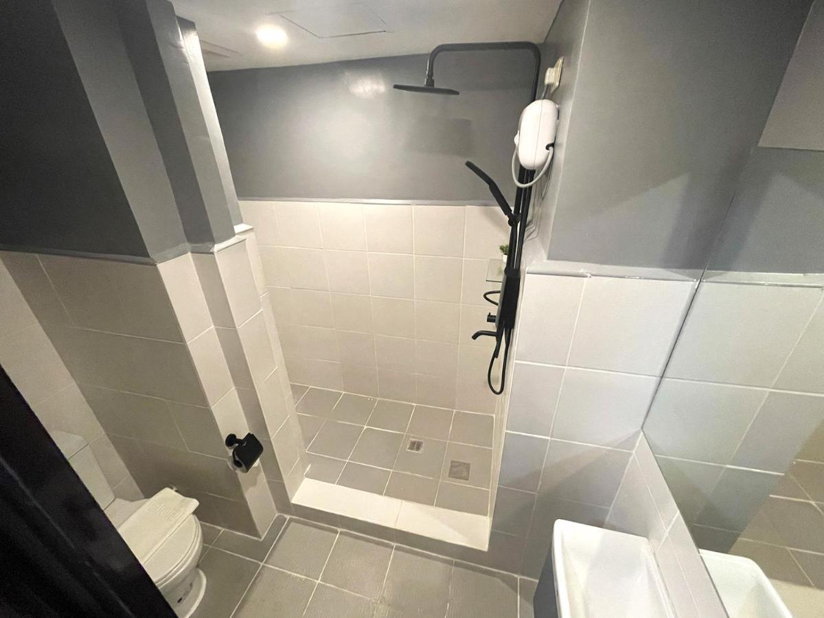Mystay Hotel Bgc South Taguig Buitenkant foto